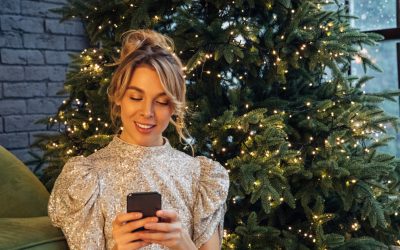 Mesaje și urări de Revelion: Felicitări pe care să le trimiți celor dragi în noaptea dintre ani