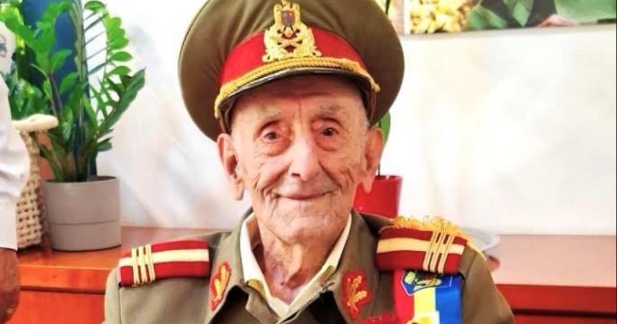 Colonelul (r.) Ion Vasile Banu a murit la 107 ani, lăsând în urma sa un exemplar simbol al patriotismului românesc Colonelul (r.) Ion Vasile Banu, veteran de război și recent decorat cu Ordinul Virtutea Militară, a decedat la vârsta de 107 ani