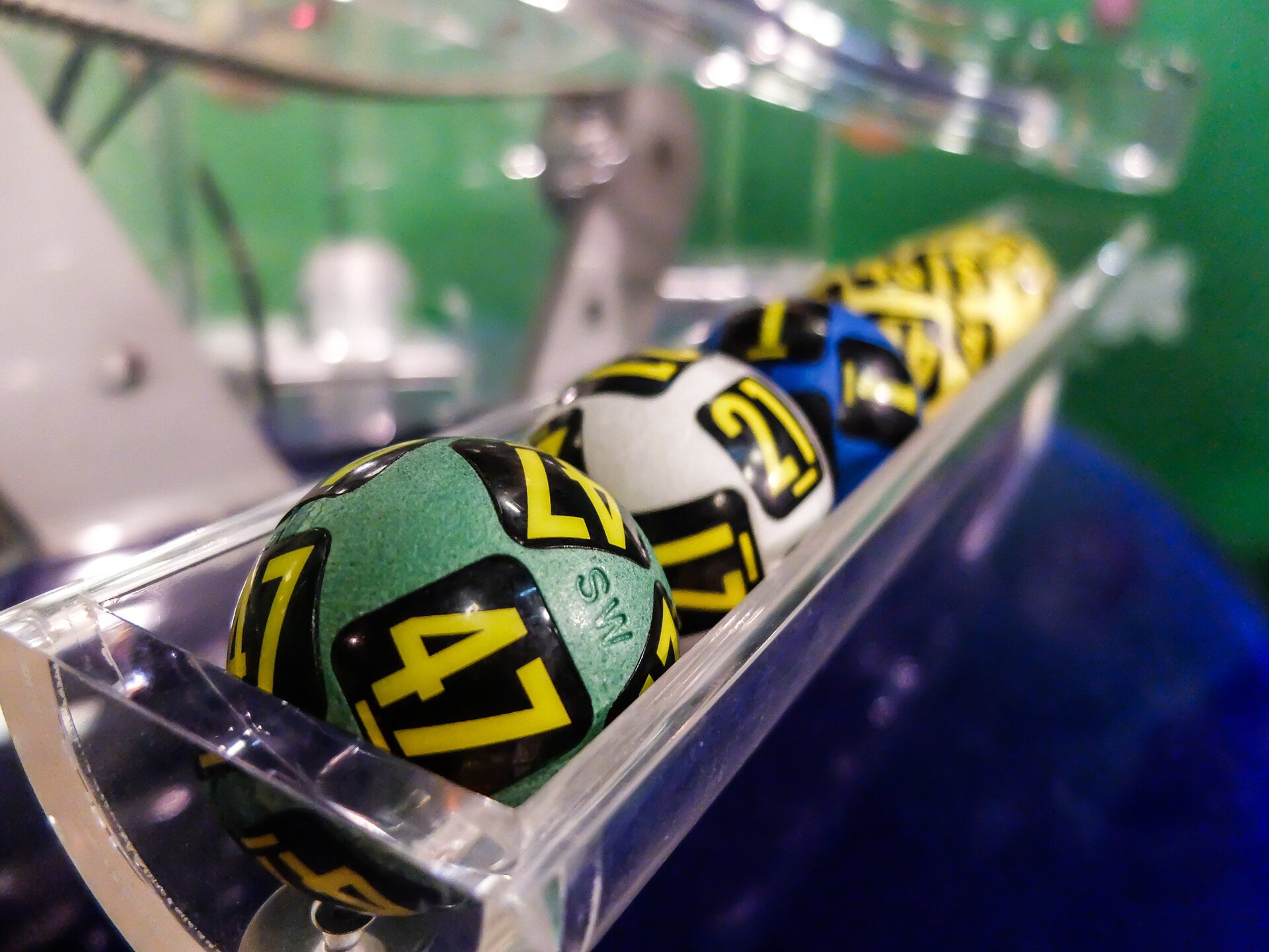 LOTO. Tragerile speciale de Anul Nou. Report de peste 1,7 milioane de euro la Loto 6/49, categoria I