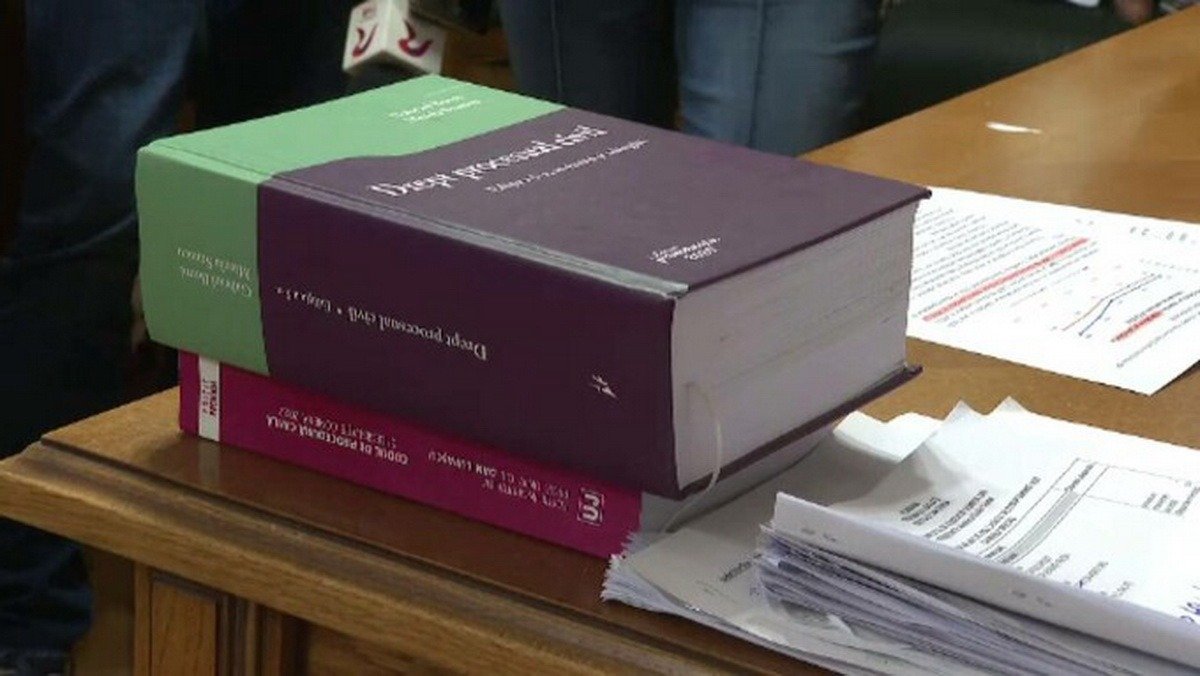 Guvernul României a aprobat, marți, o ordonanță de urgență menită să stabilizeze resursele umane din sistemul judiciar, o măsură extrem de necesară în contextul în care instanțele și parchetele se confruntă de mult timp cu o criză acută a personalului