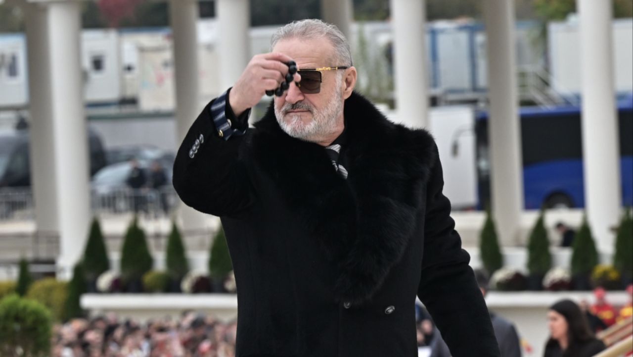 Gigi Becali îl critică aspru pe Nicușor Dan: „Nu știe nimic, nu are idee!”