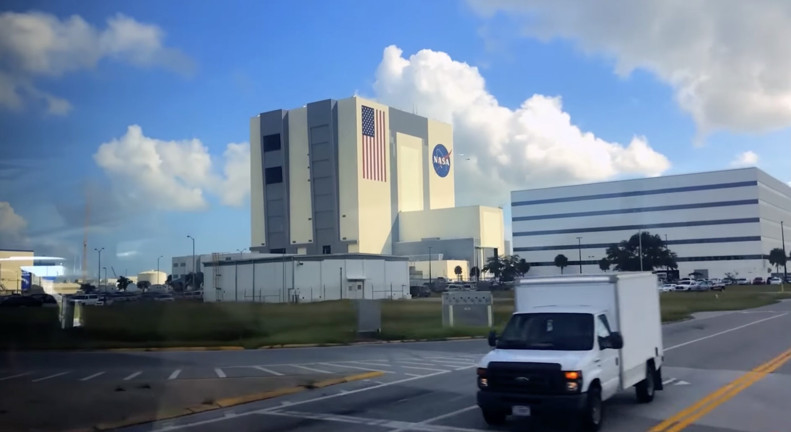 O descoperire surprinzătoare ridică noi semne de întrebare asupra rigorii sterilizării în facilitățile NASA dedicate construcției și întreținerii tehnologiei spațiale