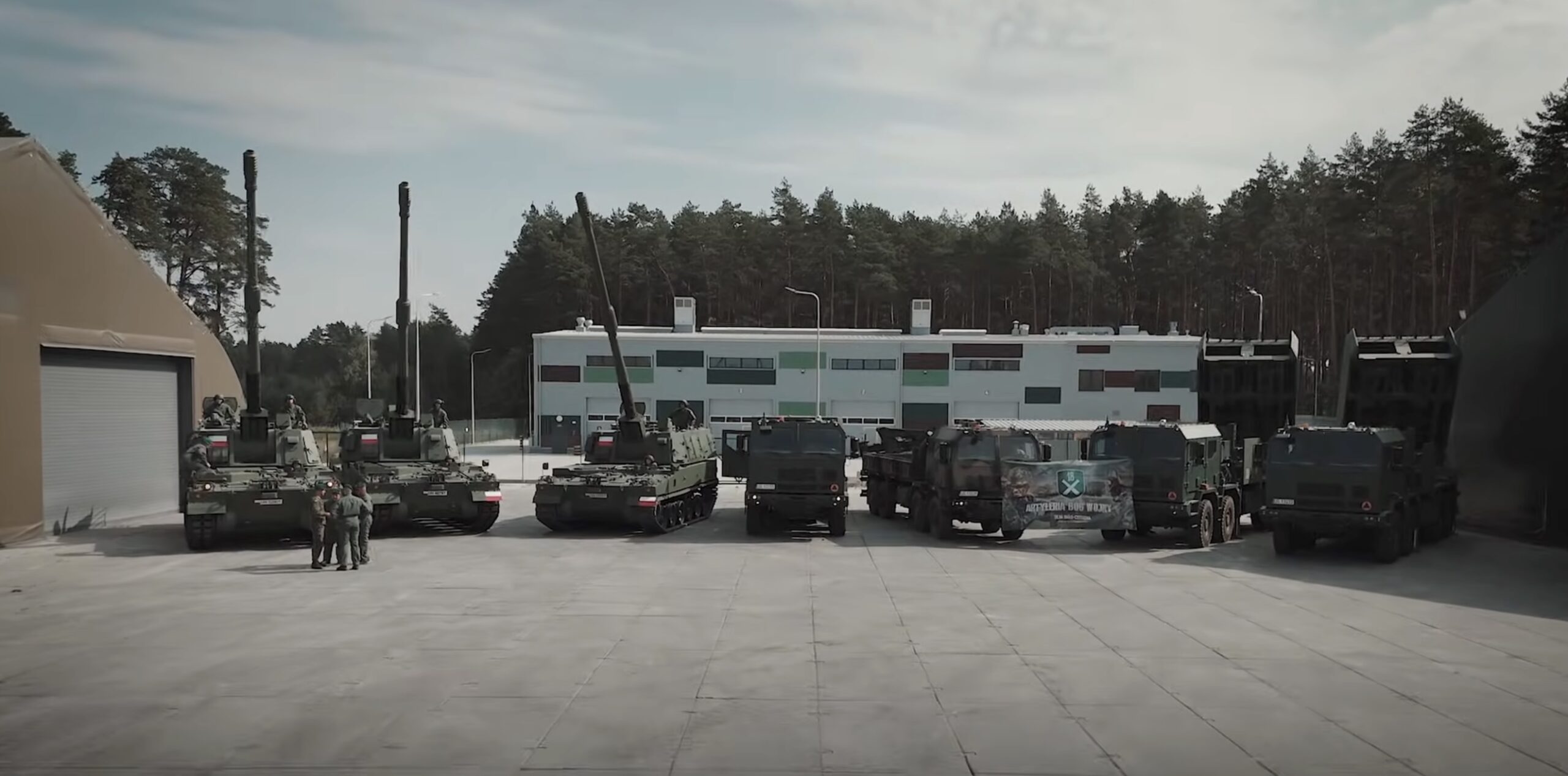 Polonia intensifică eforturile de autoguvernare în domeniul apărării, anunțând semnarea unui acord uriaș pentru dezvoltarea unei industrii naționale de rachete ghidate