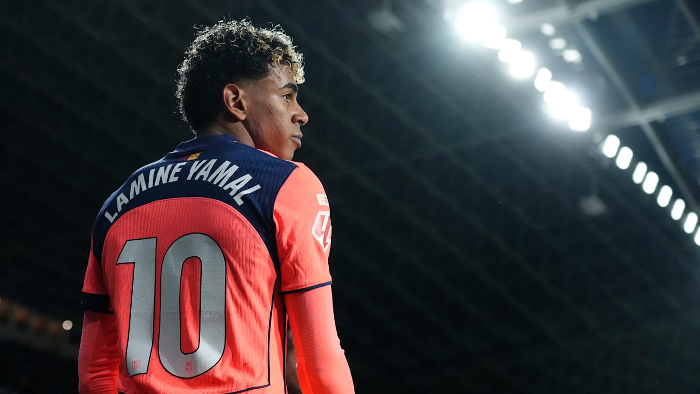 FC Barcelona, sub presiunea revenirii în vârf FC Barcelona se pregătește să înfrunte, duminică, echipa Real Oviedo, în condiții de presiune maximă, pentru a recâștiga prima poziție în clasamentul LaLiga