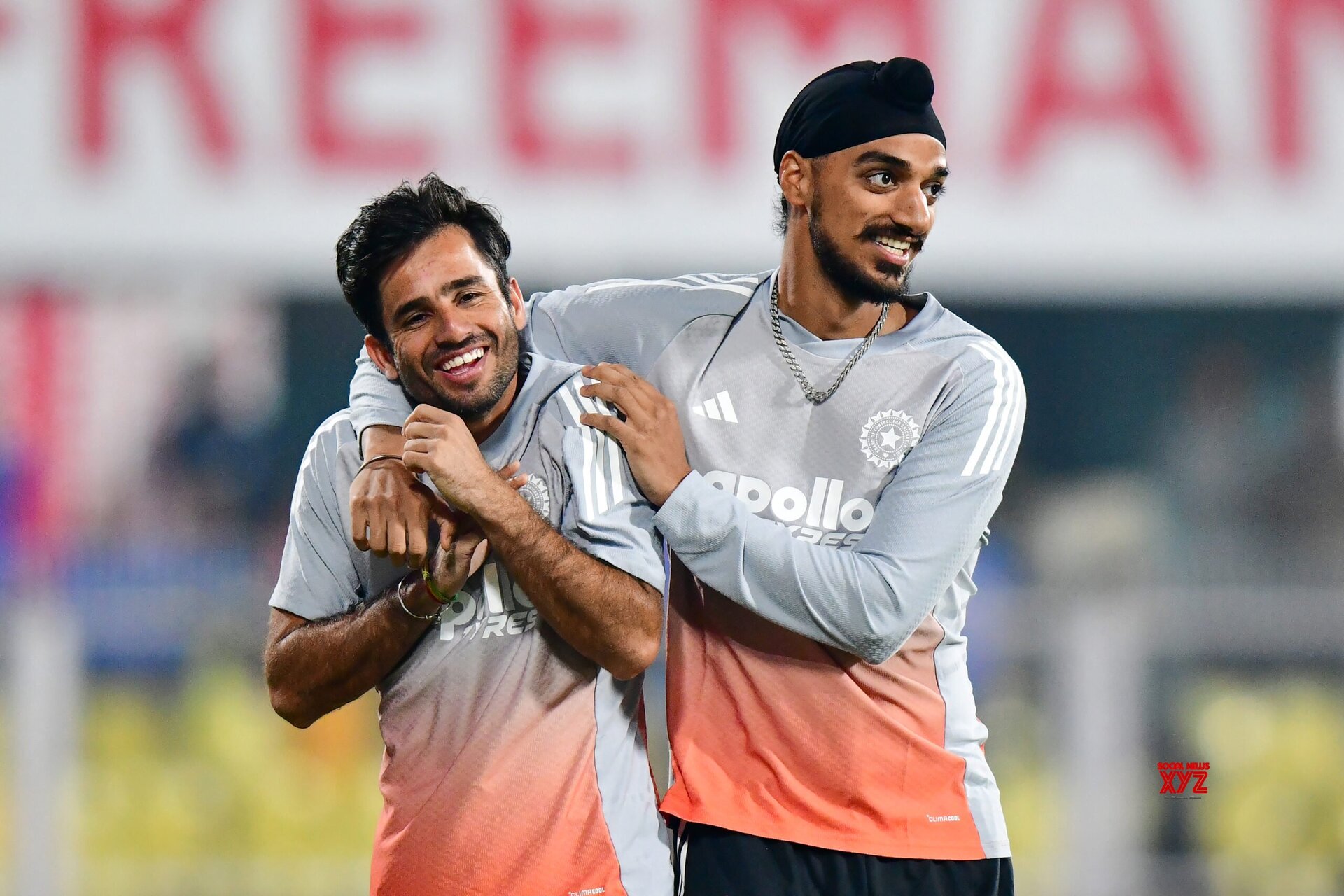 Arshdeep Singh, titularizat în echipa Indiei pentru a patra confruntare T20I împotriva Noii Zeelande Visakhapatnam a fost scena unei decizii strategice importante, când căpitanul Indian, Suryakumar Yadav, a ales să lanseze prima mingea în meciul cu Noua Zeelandă, a patra partidă din seria de cinci