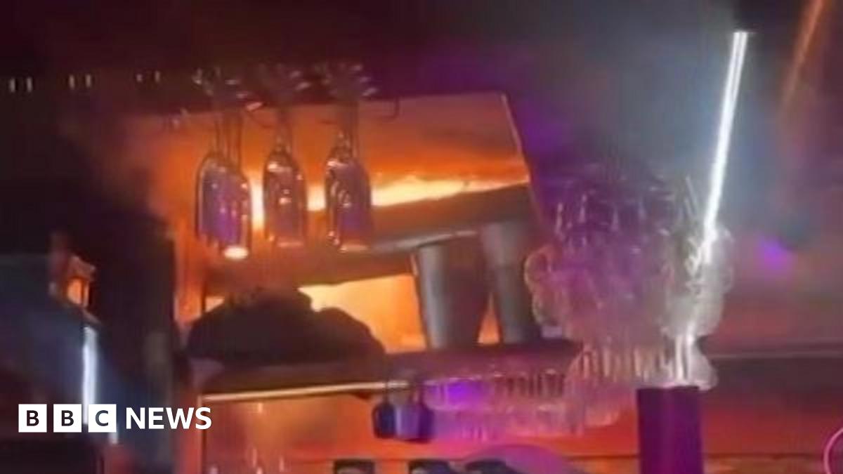 Crans Montana: O sărbătoare transformată într-un coșmar Un incendiu devastator a izbucnit în Crans Montana, Elveția, în noaptea de Anul Nou, lăsând în urmă zeci de victime, majoritatea fiind tineri turiști