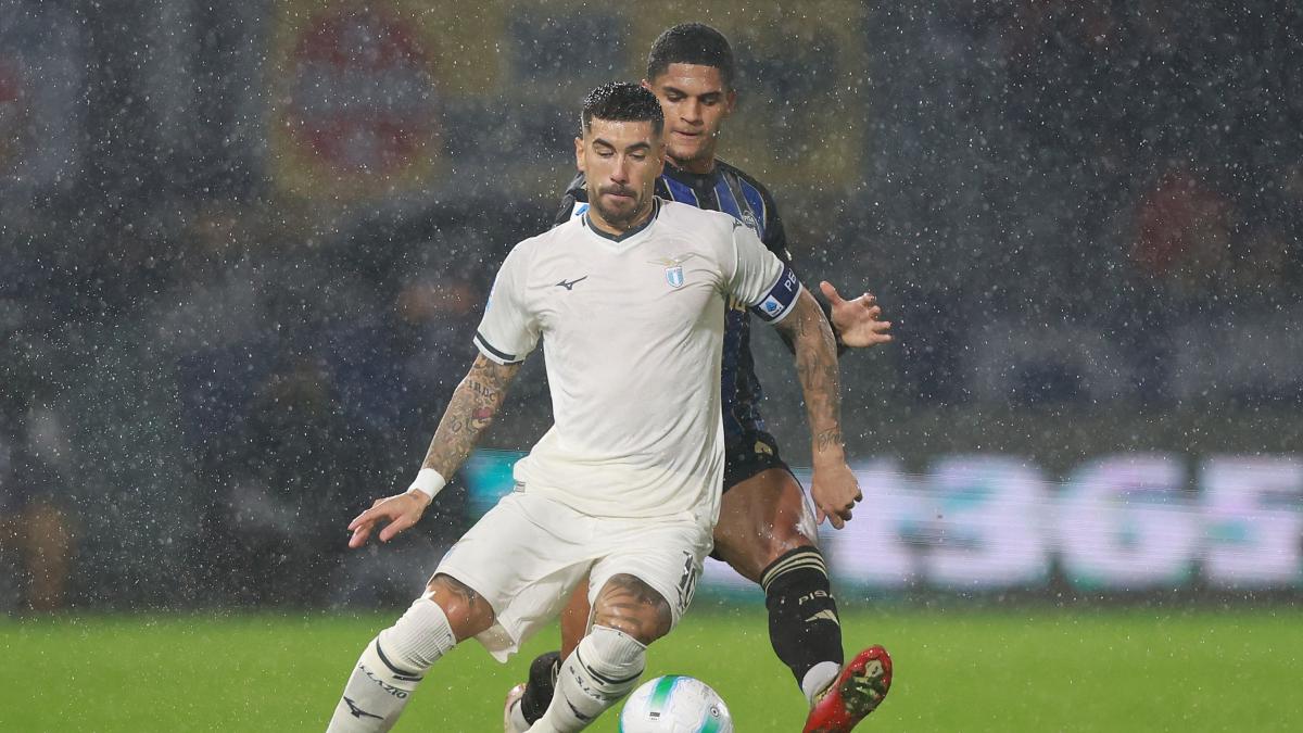Lazio se confruntă cu absențe importante înainte de meciul cu Genoa Lazio se pregătește intens pentru confruntarea din cadrul etapei a 23-a de campionat, programată împotriva celor de la Genoa
