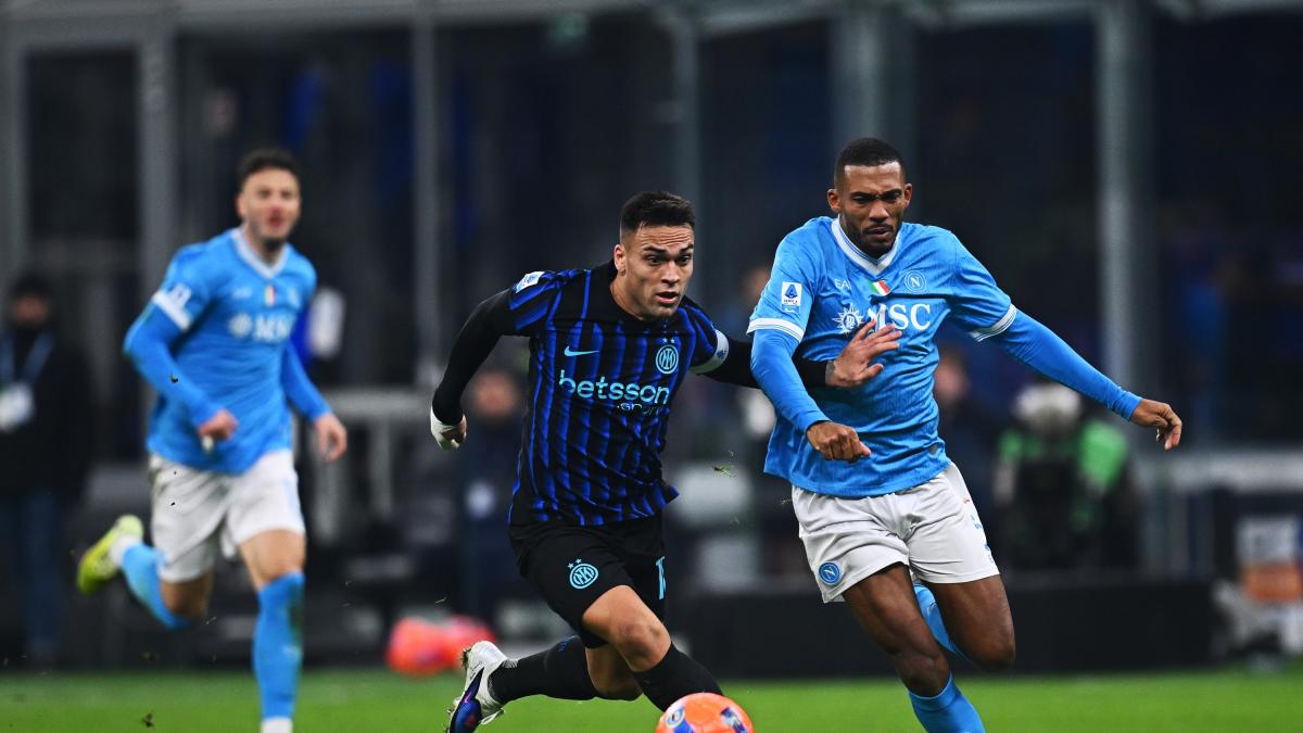 Inter și Napoli, un duel incredibil în care lipsa victoriei este principiul comun Un meci electrizant între Inter și Napoli s-a încheiat cu un rezultat de 2-2, lăsând fanii într-o stare de euforie amestecată cu dezamăgire