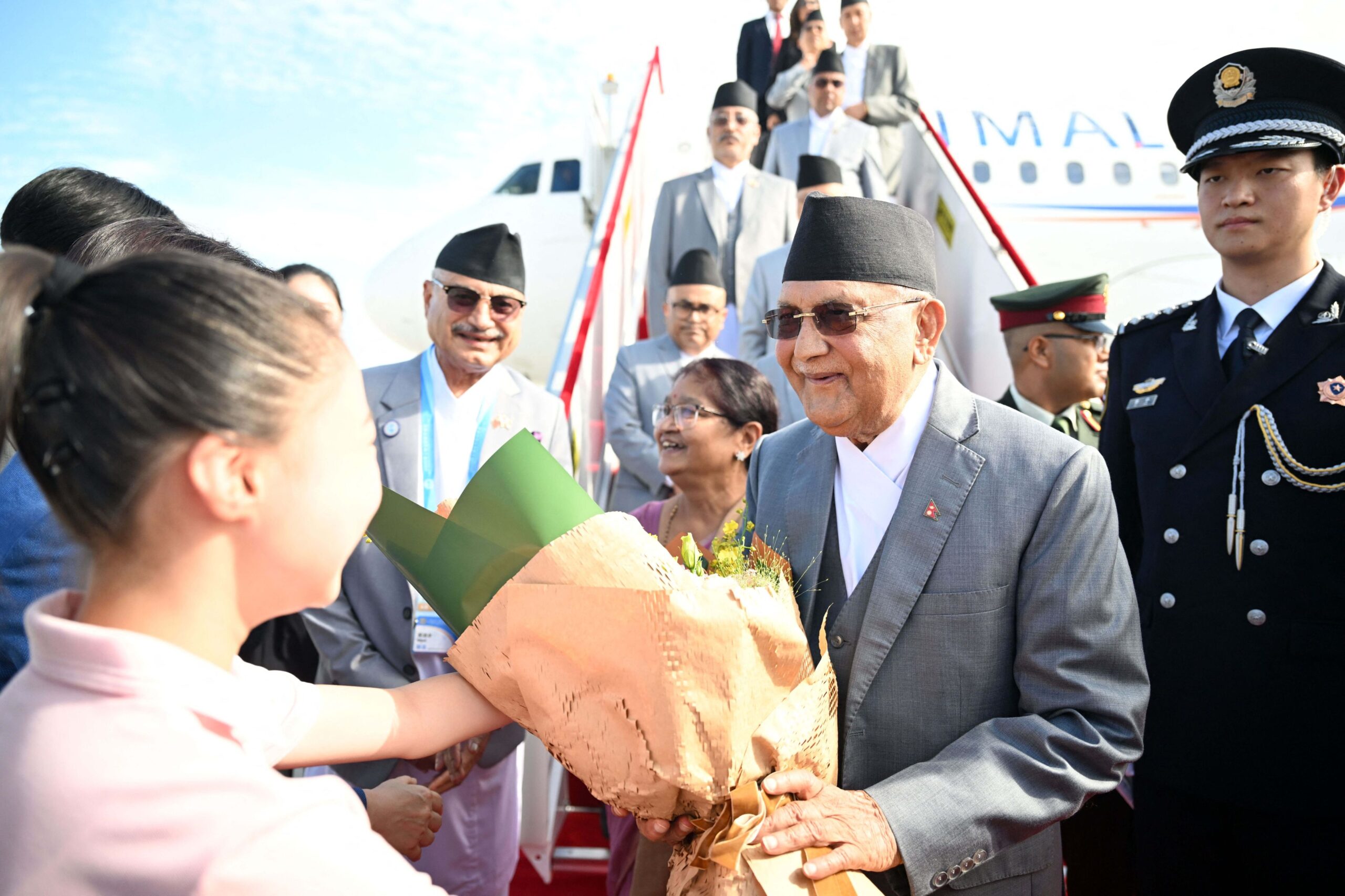 Fostul premier al Nepalului, KP Sharma Oli, a avut o evoluție tensionată în fața comisiei de anchetă însărcinate cu elucidarea circumstanțelor sângeroaselor proteste din septembrie, evenimente care au dus la răsturnarea guvernului său