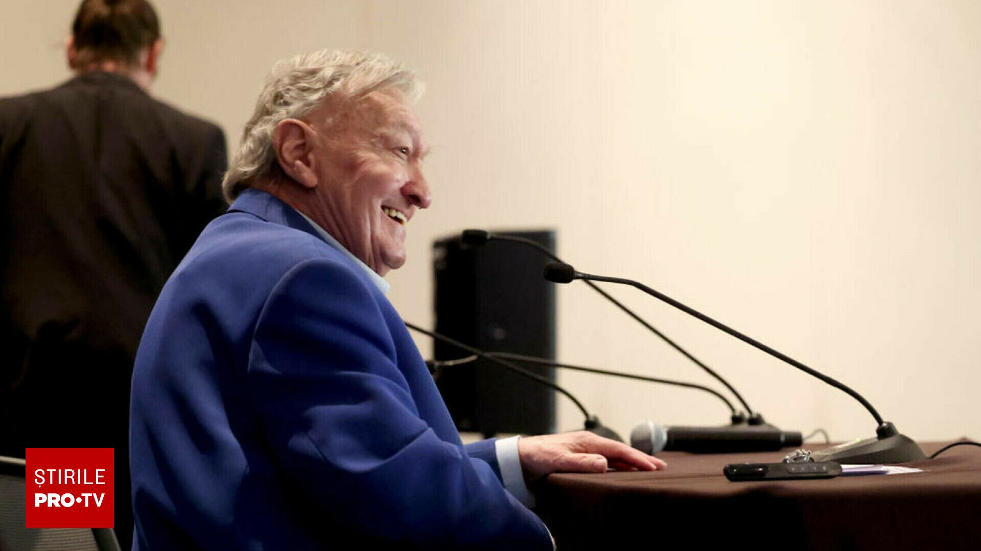 Bărbatul care a căutat și documentat extratereștri a murit la 90 de ani. Piramidele din Egipt, printre teoriile controversate