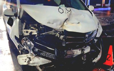 Accident grav în Focșani, noaptea trecută; trei persoane rănite