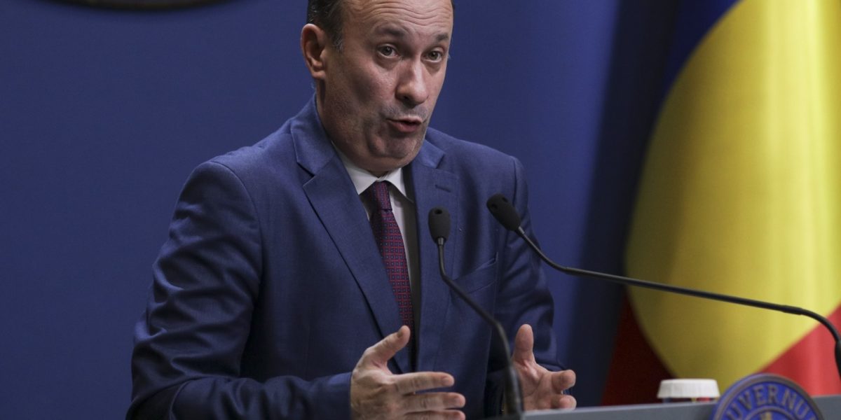 Adrian-Caciu-Sursa-foto-Inquam-Photos-Octav-Ganea-2.jpg - ReporterUrban