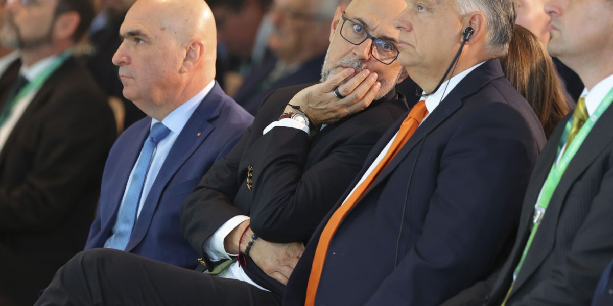 CONGRES_UDMR_009_INQUAM_Photos_Simion_Tataru.jpg - ReporterUrban