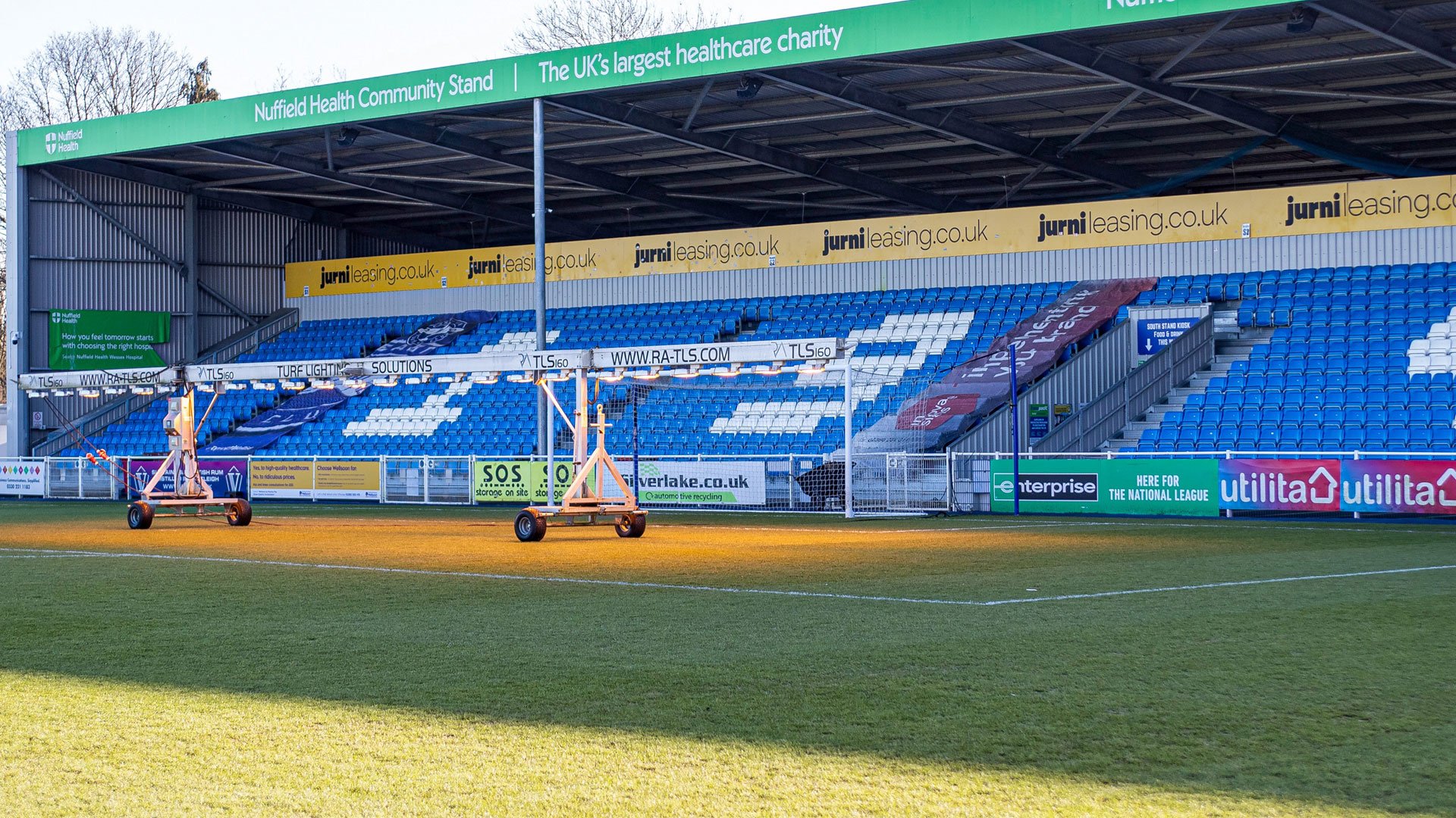 Meciul anulat provoacă furie în tabăra lui Southport Partida din FA Trophy dintre Southport și Eastleigh a fost anulată cu doar două ore înainte de start, provocând furie în rândul fanilor care au parcurs aproape 500 de mile pentru a-și susține echipa