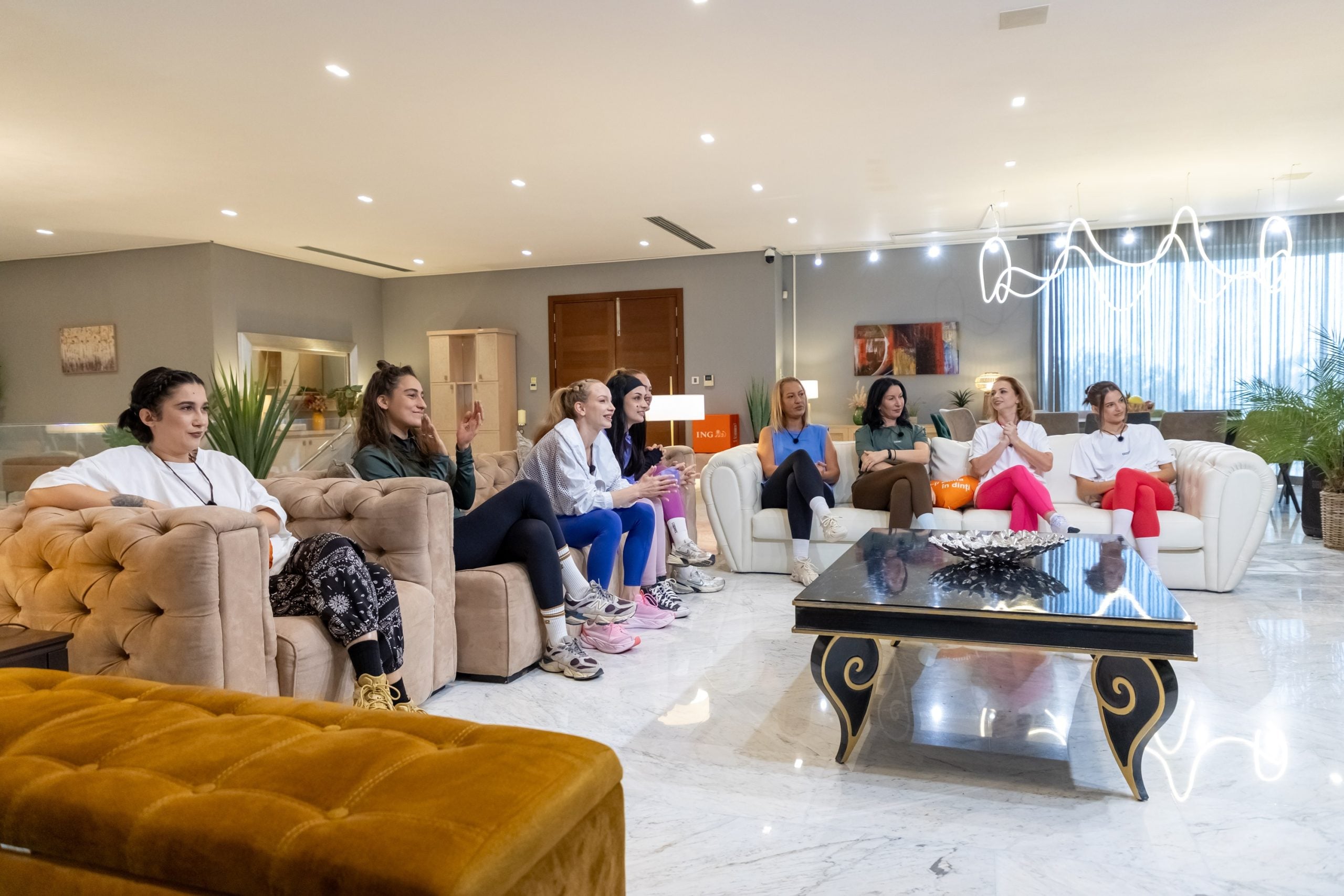 Fetele urmăresc investiție băieți - Power Couple 2026