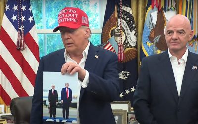 Donald-Trump-anunta-tragerea-la-sorti-pentru-mondialul-de-Fotbal-din-2026.jpg - ReporterUrban