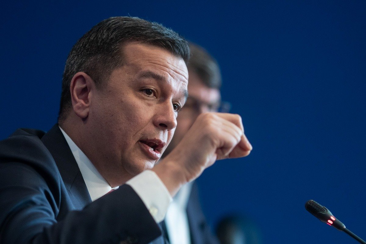 PSD acuză Ministerul de Externe al României de trădare a intereselor fermierilor în urma votului pentru acordul UE-Mercosur Partidul Social Democrat a emis, recent, un comunicat dur în care acuză Ministerul de Externe, condus de Oana Țoiu, representant al USR, de trădare a intereselor românilor, în special celor din domeniul agricol