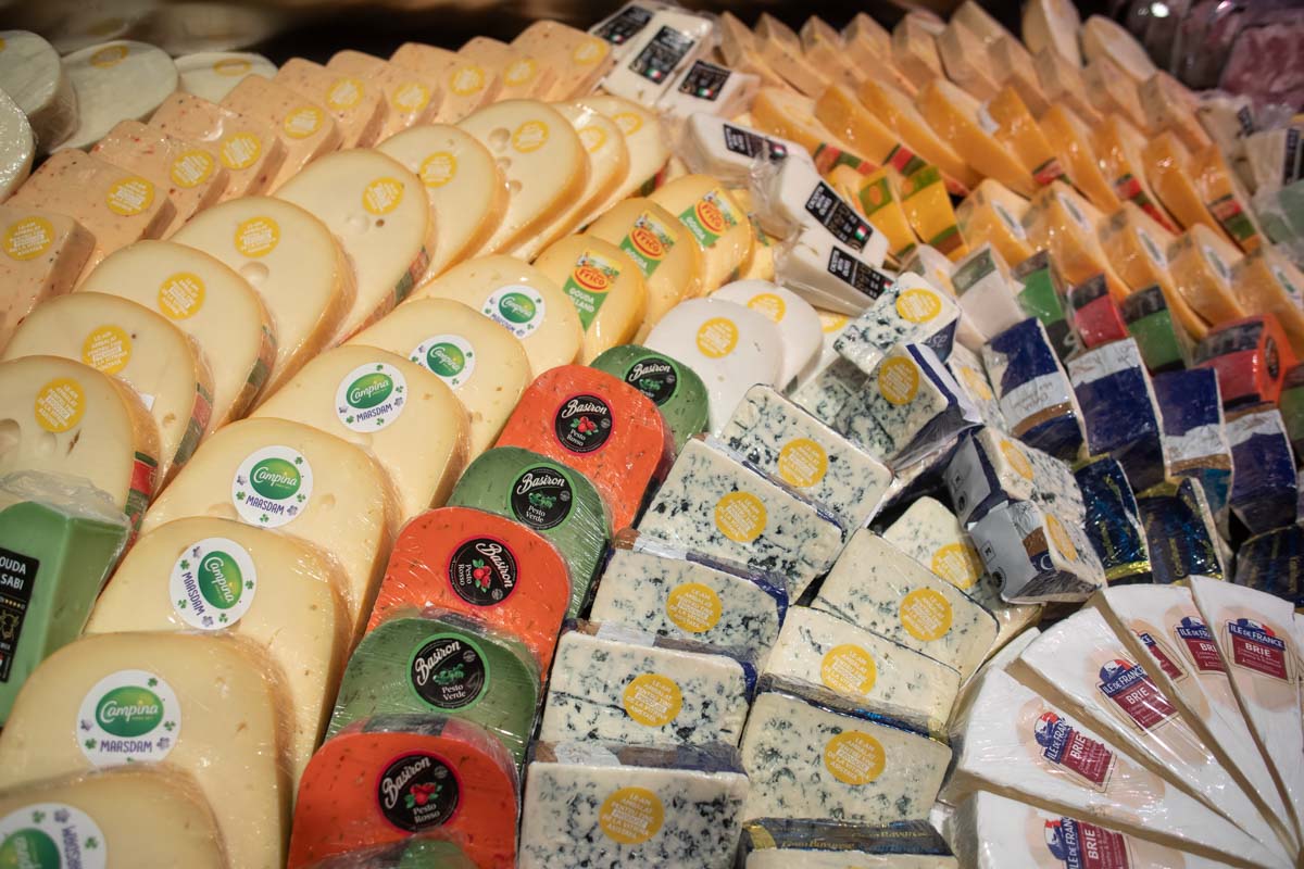 România, Italia și Slovacia solicită UE un plan pentru sectorul lactatelor, cu fonduri pentru fermieri care reduc producția pentru a menține prețurile