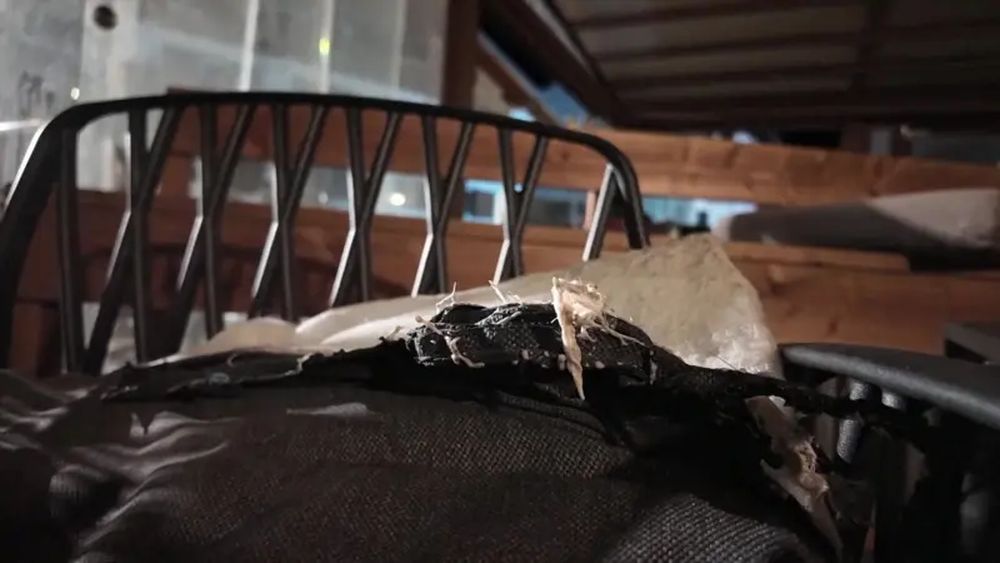 „Ţinea în mâini o lumânare foarte aproape de tavan”. Mărturii din localul dintr-o stațiune de schi din Elveția unde zeci de oameni au murit în incendiu