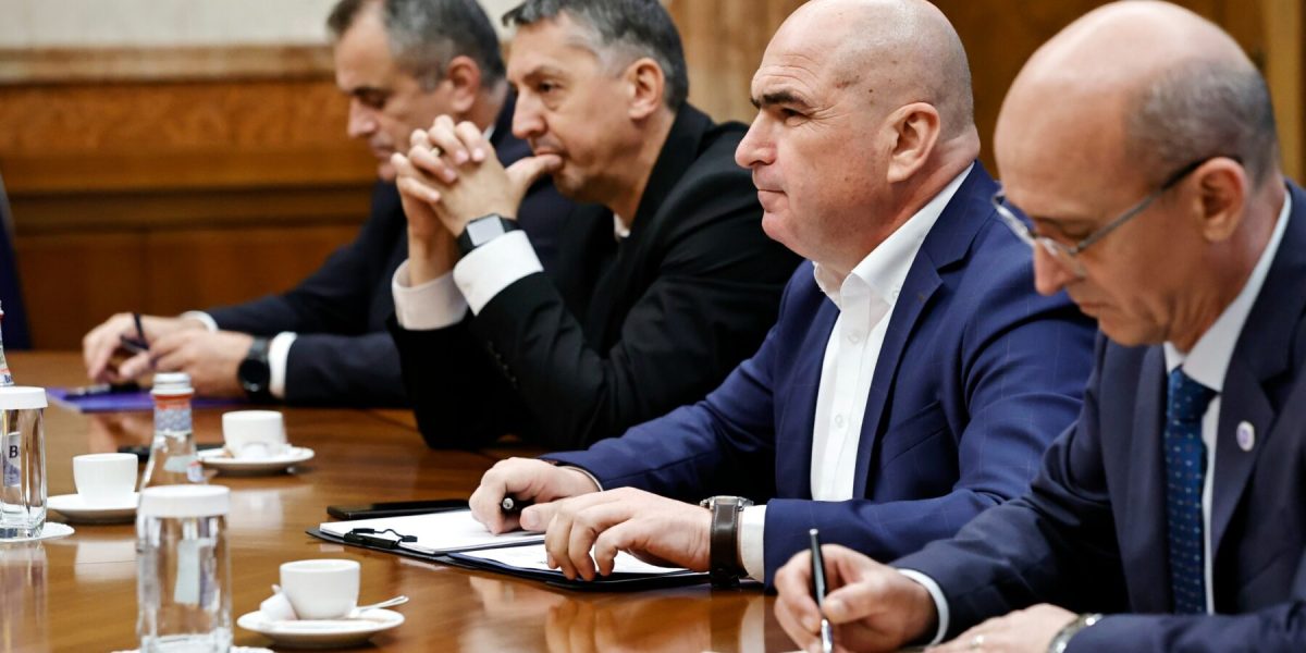 Gigel-Paraschiv-Daniel-David-Ilie-Bolojan-si-Sorin-Ion-Foto-Gov-ro.jpeg - ReporterUrban