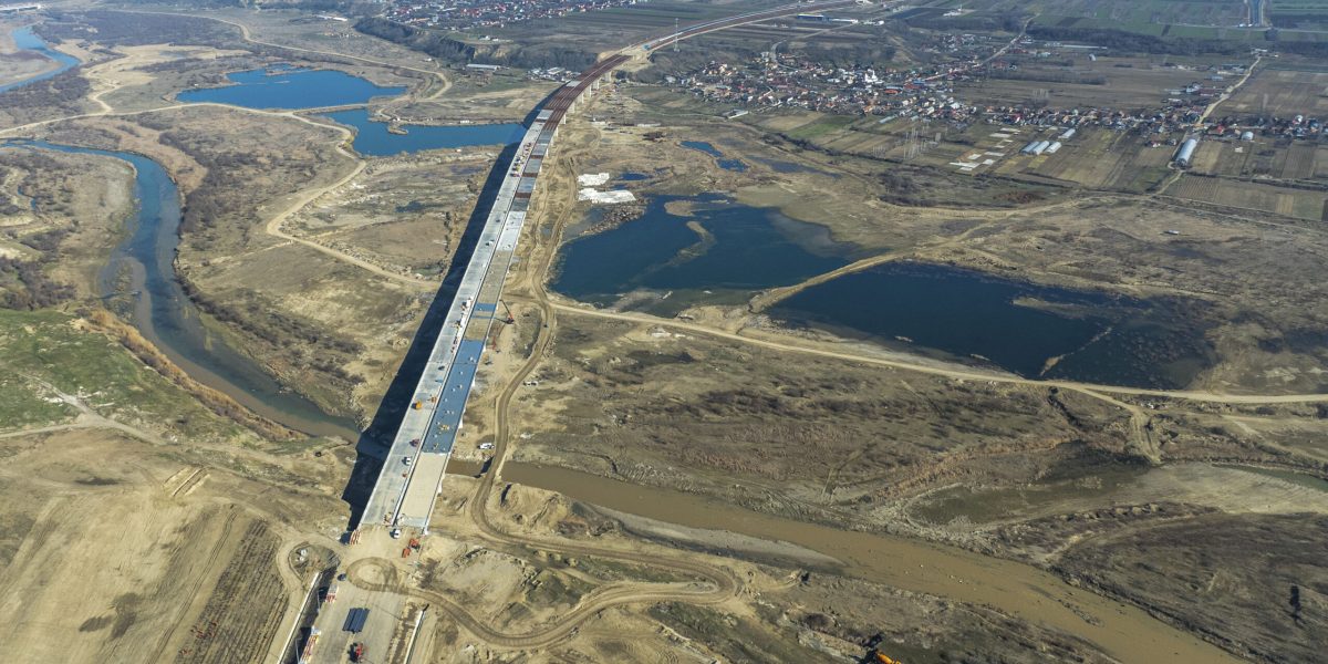 ID295785_INQUAM_Photos_Casian_Mitu-scaled.jpg - ReporterUrban