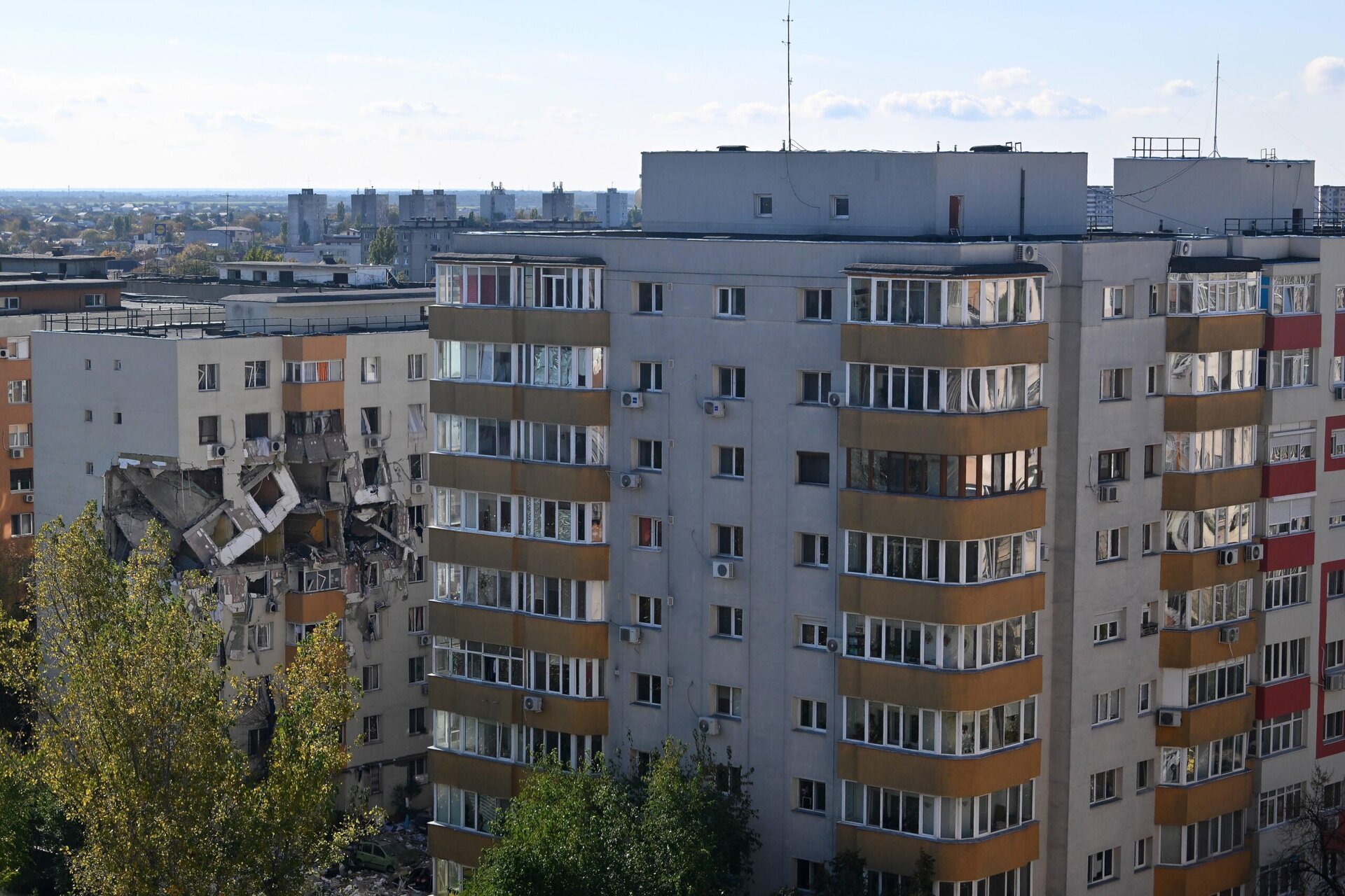 Primăria Sectorului 5 a luat măsuri imediate pentru sprijinirea locatarilor afectați de explozia din Rahova, care a avut loc în data de 17 octombrie 2025