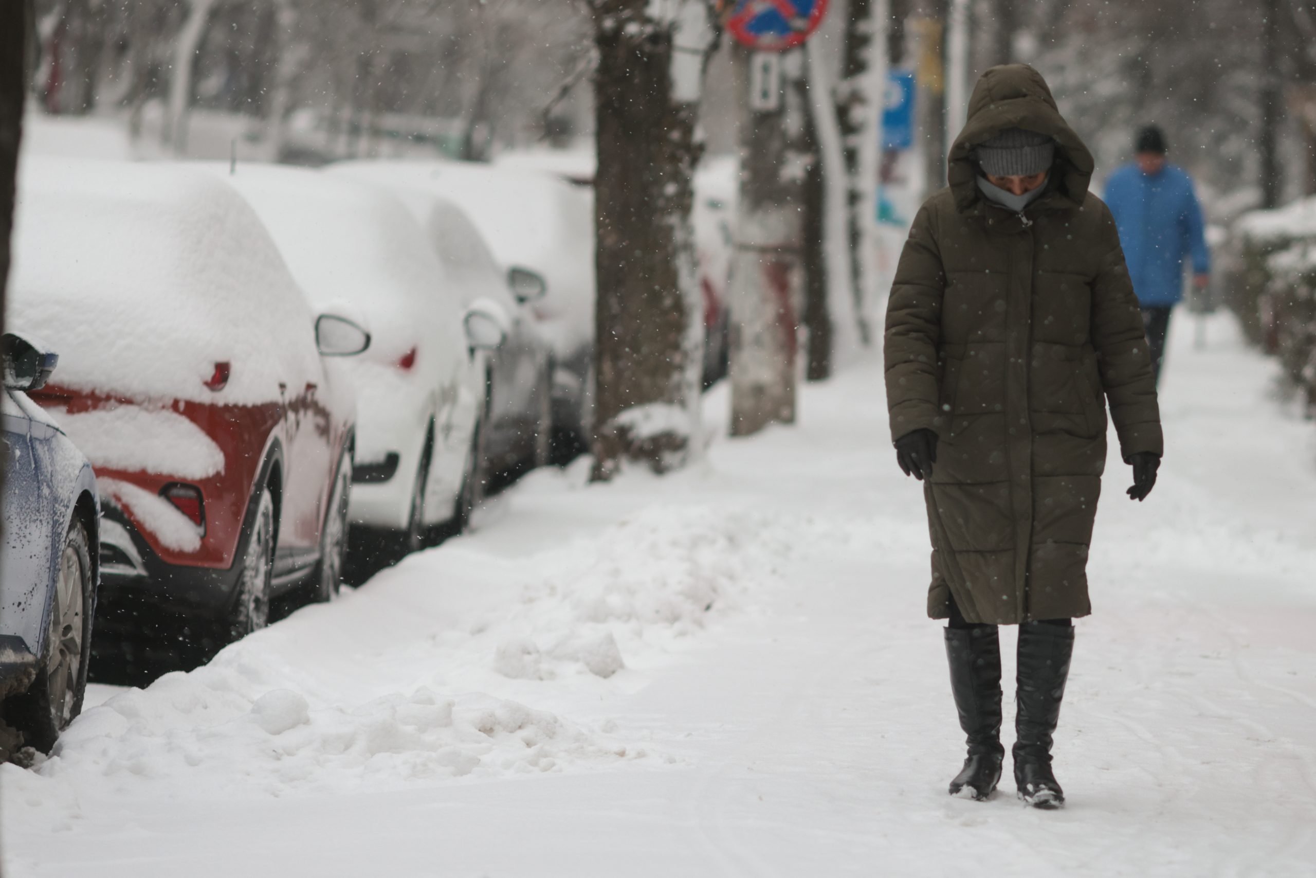 Gerul își face simțită prezența în România: Temperaturi de până la -15 grade Meteorologii au emis avertizări clare: vremea rece revine în forță, iar în noaptea de sâmbătă spre duminică, Moldova, Dobrogea și estul Transilvaniei vor fi cele mai afectate