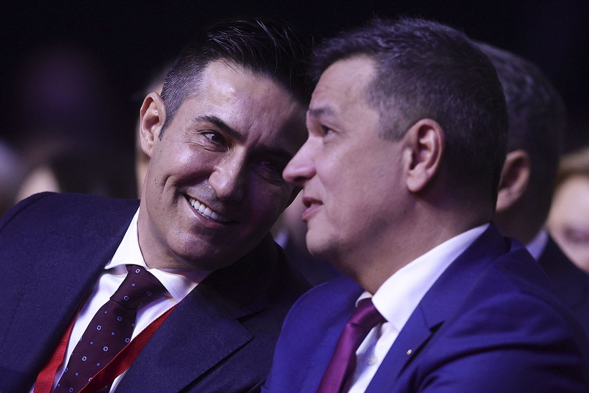 Dezbatere tensionată în coaliție: planul premierului Bolojan de a-și asuma răspunderea pentru reforma administrației locale ajunge pe ordinea de zi a guvernului O nouă dezbatere incendiară riscă să deterioreze și mai mult echilibrul fragil al coaliției de guvernare din România