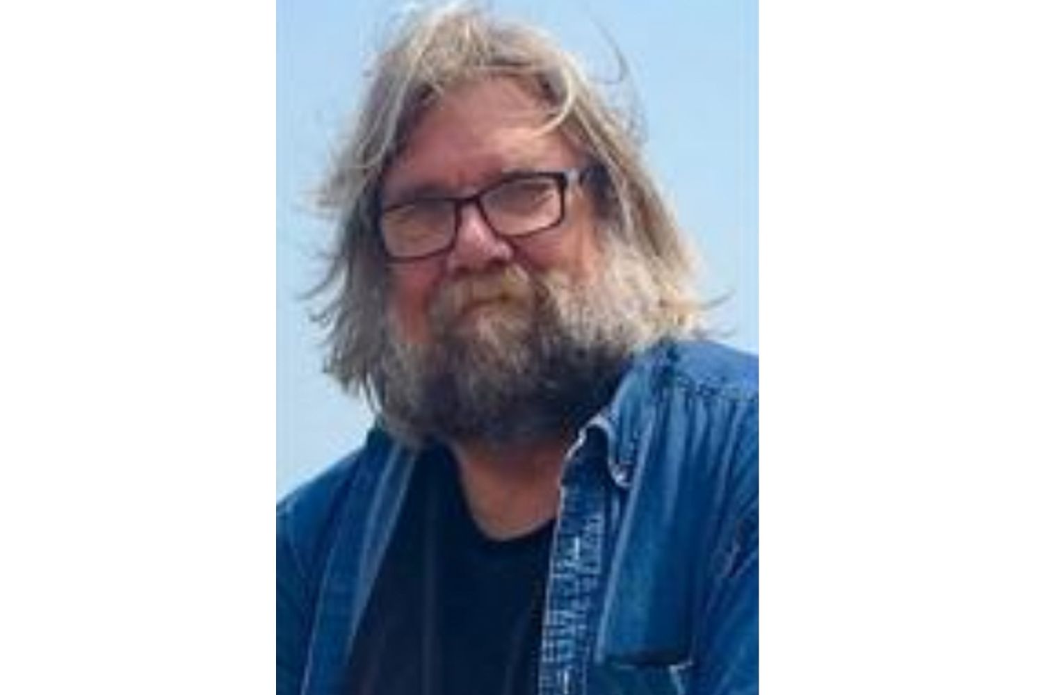 Decesul lui Michael Schumacher: Un biograf remarcabil s-a stins la 75 de ani Michael Schumacher, biograful renumit pentru lucrările sale dedicate unor personalități precum Eric Clapton și Francis Ford Coppola, a murit la vârsta de 75 de ani