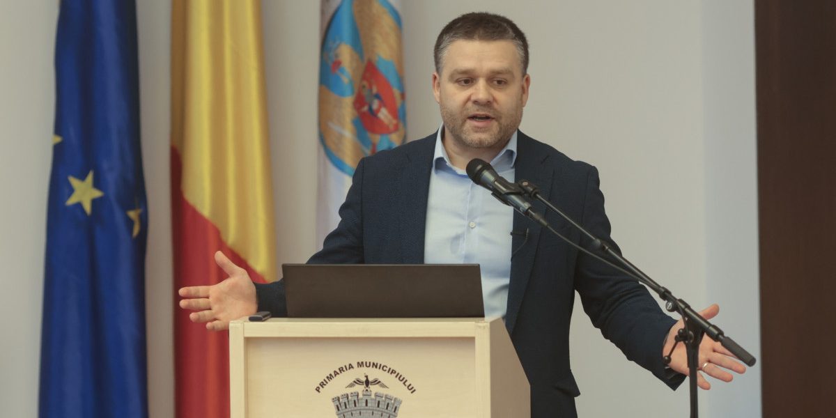 NGVmMGQ5M2NkYzk4ZTFhZWQ0Y2RjZDE0YTI4.thumb_.jpg - ReporterUrban