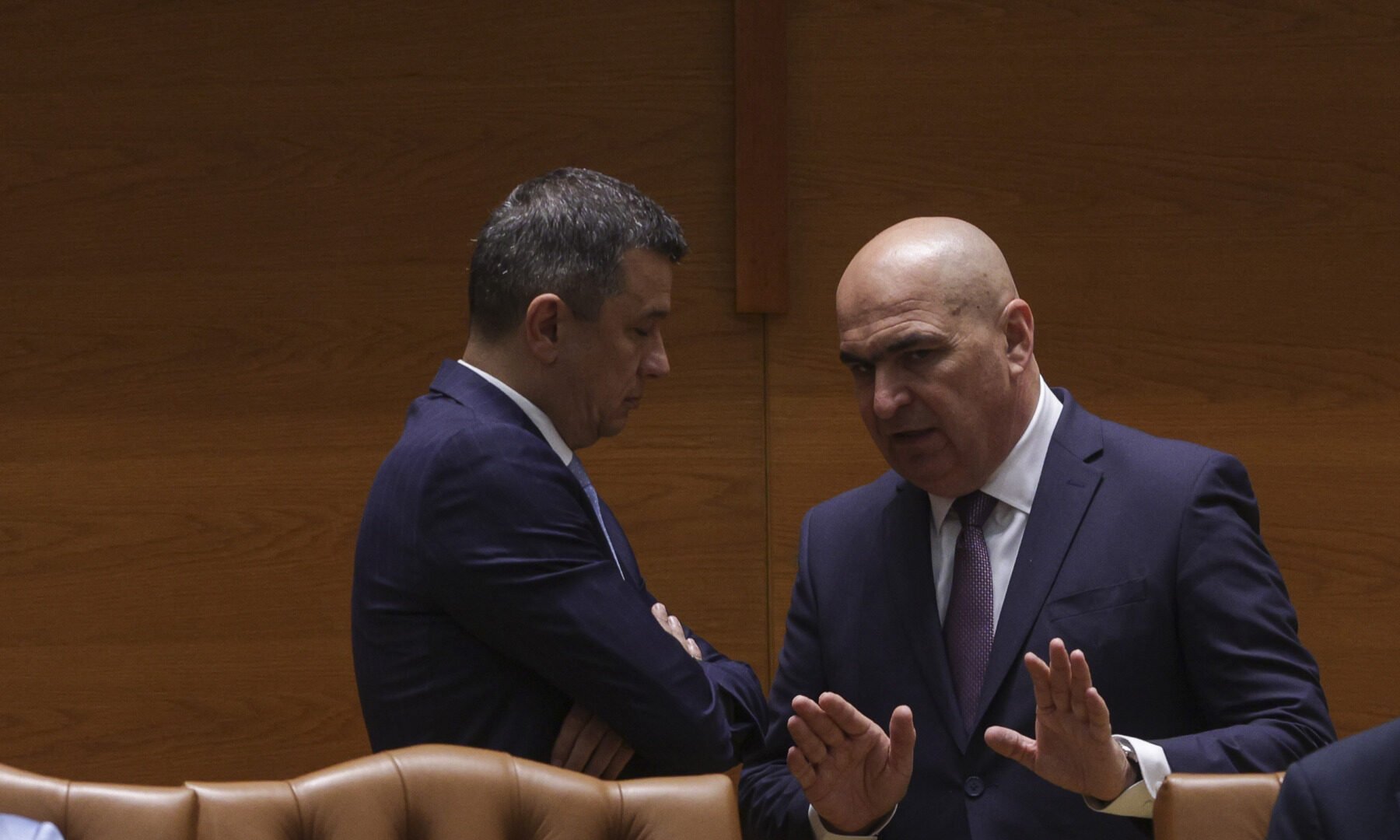 PSD refuză în mod oficial schimbarea premierului Ilie Bolojan: decizie fermă și condiționări politice Liderul PSD, Sorin Grindeanu, a clarificat, marți, poziția formațiunii sale cu privire la un eventual înlocuitor pentru actualul premier Ilie Bolojan