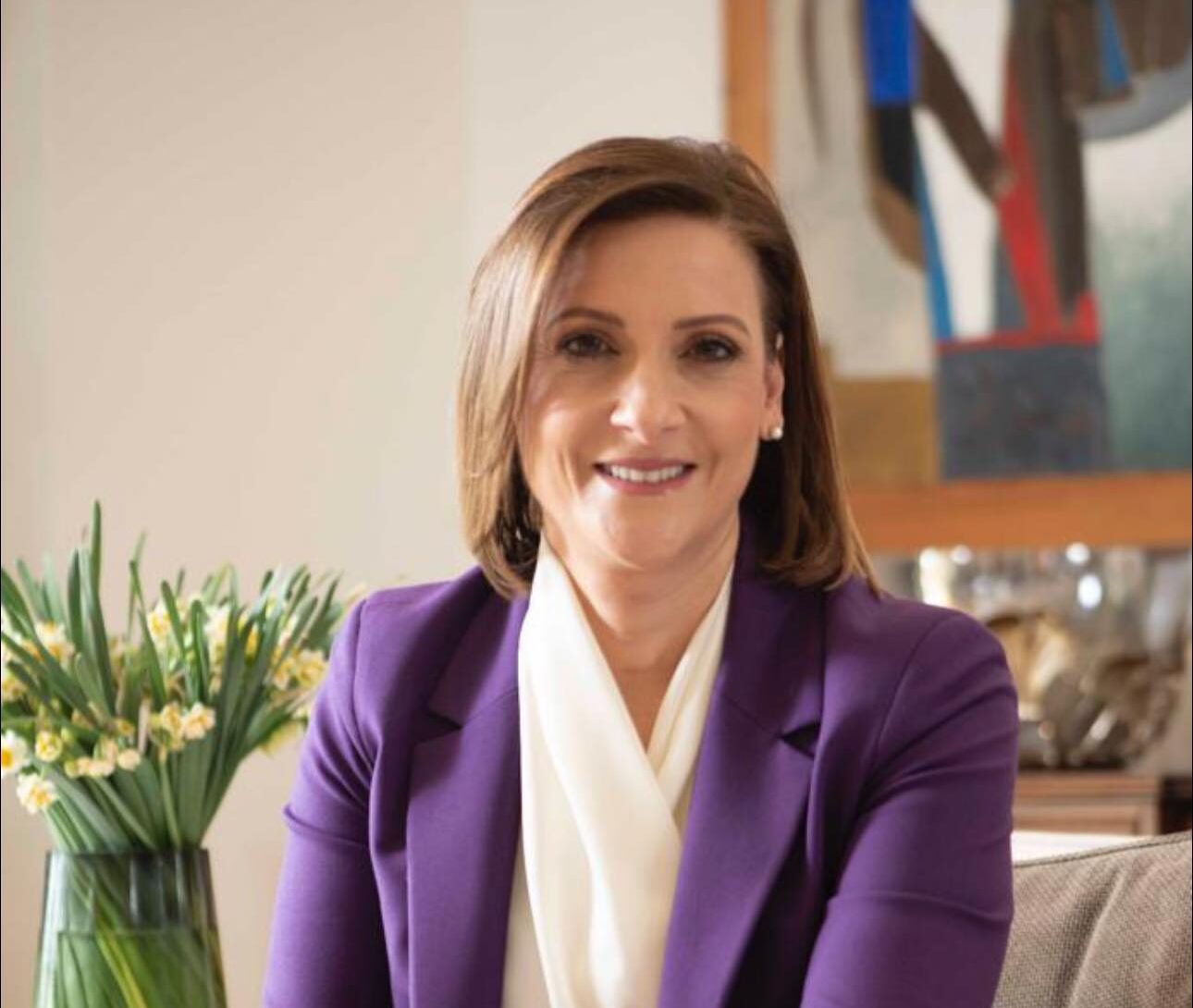 Prima doamnă a Ciprului demisionează din funcția de conducere a unei organizații caritabile în urma acuzațiilor de corupție