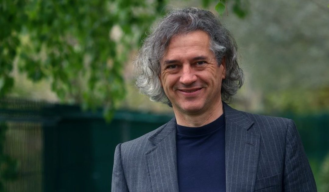 Organismul anticorupție din Slovenia amenință să răstoarne scena politică înainte de alegeri În ultima zi a campaniei electorale, un verdict surprinzător lansat de organismul anticorupție din Slovenia îi plasează pe prim-ministrul în exercițiu, Robert Golob, sub presiune acuzată de încălcarea regulilor de integritate în timpul mandatului său