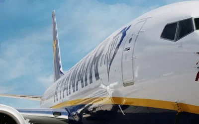 Ryanair_close_up1.webp.webp - ReporterUrban