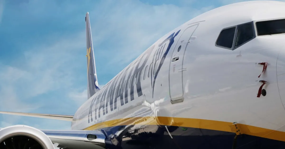 Ryanair anunță vânzări record de locuri pentru vara lui 2026 Ryanair, cea mai mare companie aeriană low-cost din Europa, a lansat o ofertă remarcabilă de vânzare de 10 milioane de locuri pentru vara anului 2026, în cadrul unei campanii care se desfășoară până pe 25 ianuarie