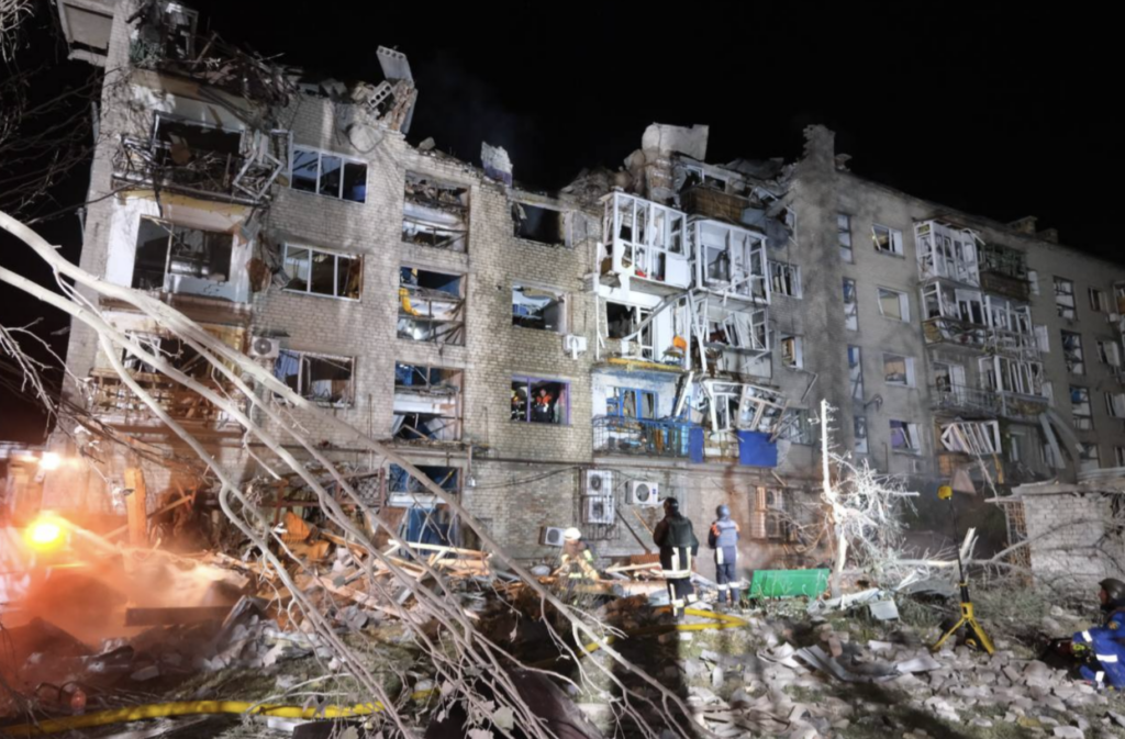 Ucraina evacuează 3.000 de copii din Zaporojie și Dnipropetrovsk; Russia face cel mai mare avans în 2025