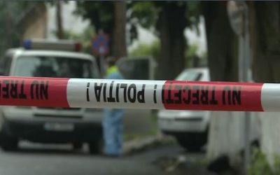 Un băiat de 15 ani din Timiș a fost ucis şi îngropat în curtea unei case. Trei adolescenţi, principalii suspecți, au fost reţinuţi