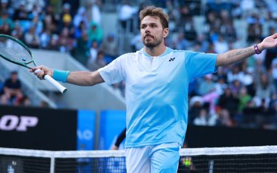 Stan Wawrinka outlasts young rival in longest match of the tournament; Jannik Sinner cruising against James Duckworth; Rod Laver Arena pays tribute to Bondi terror attack victims