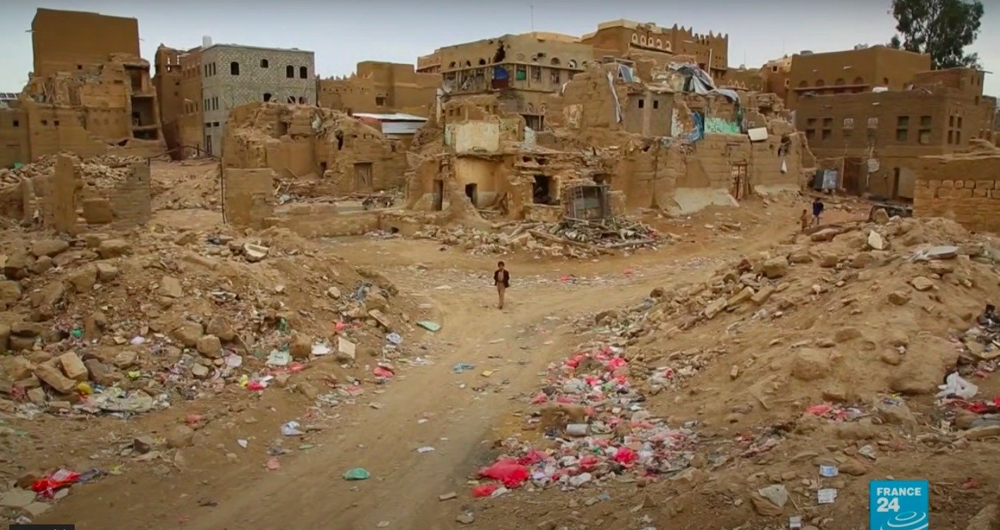Forțele proruse susținute de Arabia Saudită recuceresc provincia petrolieră Hadramaut din Yemen Lupta pentru controlul asupra regiunii strategice Hadramaut, una dintre cele mai importante provincii din Yemen, continuă să tensioneze scena conflictului din această țară devastată de război