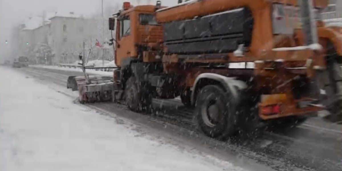 ZTAyMjhkNDNjOWY2NmI1NTI1MzZhYzI1NmM.thumb_.jpg - ReporterUrban