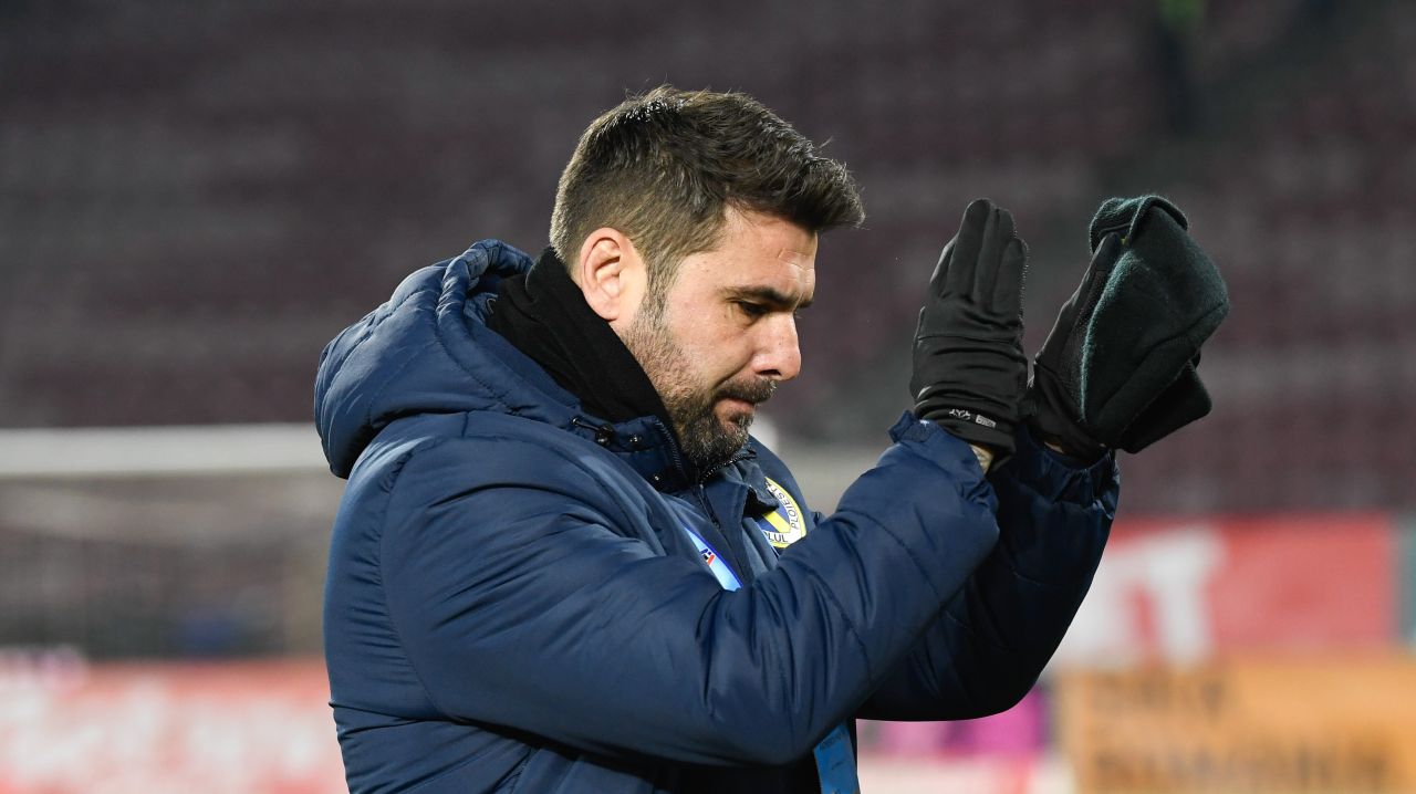 Adrian Mutu previzionează un nou rival la titlu Într-o analiză recentă, Adrian Mutu a aruncat o lumină provocatoare asupra competiției din prim-planul fotbalului românesc, indicând o echipă care ar putea deveni o forță letală în campionat