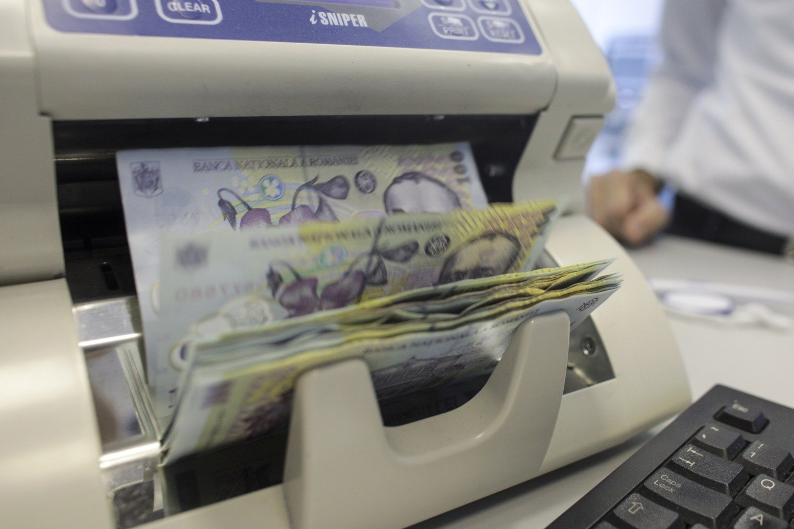 Nazare anunță la Bruxelles un deficit de 6,2% pentru 2026 (surse)