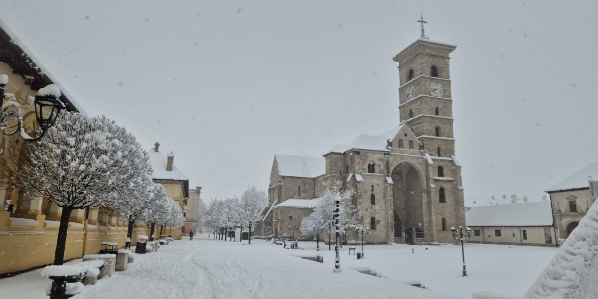 cetatatea-alba-carolina.jpeg - ReporterUrban