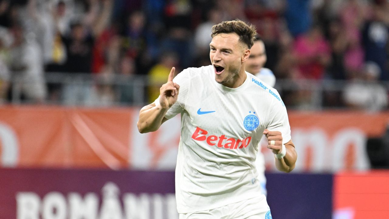 Gigi Becali a evaluat valoarea lui Dennis Politic: „Și-a recuperat banii!”