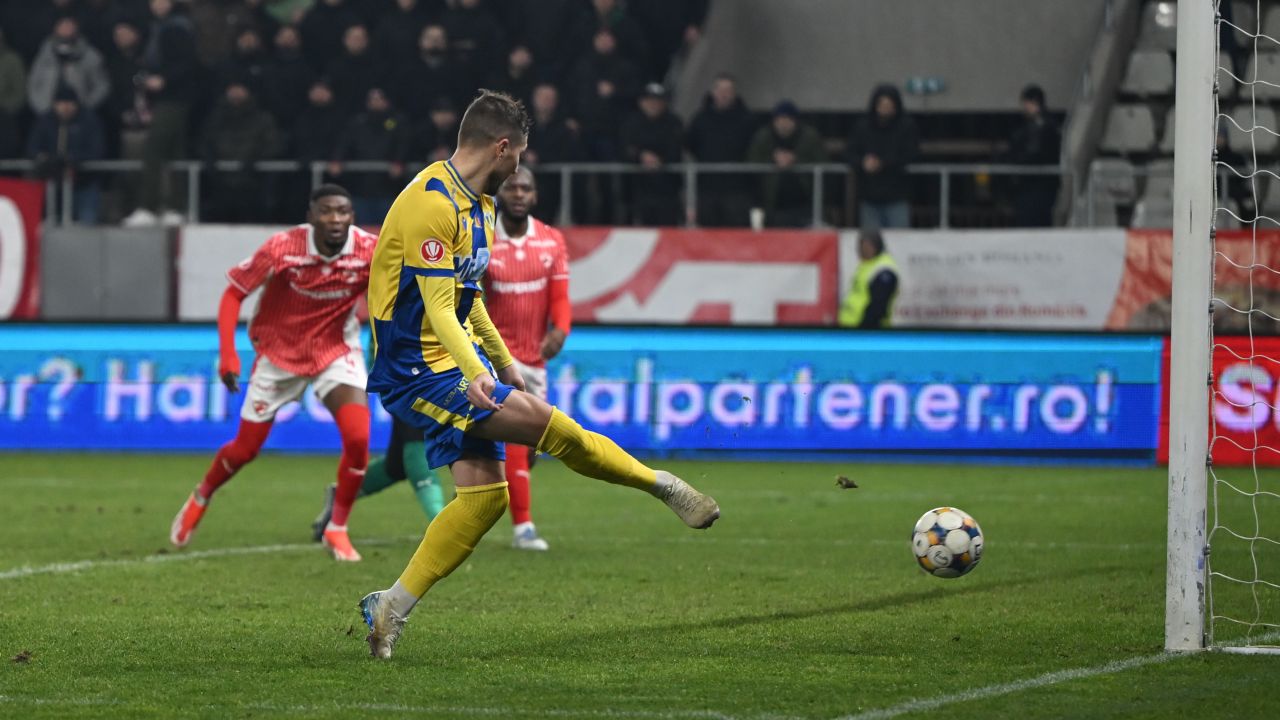 Gicu Grozav, emoții intense după golul marcat în fața fostei echipe Meciul dintre Dinamo București și Petrolul Ploiești, desfășurat pe stadionul din Ștefan cel Mare, a oferit nu doar o partidă echilibrată, ci și un moment cu încărcătură emoțională profundă