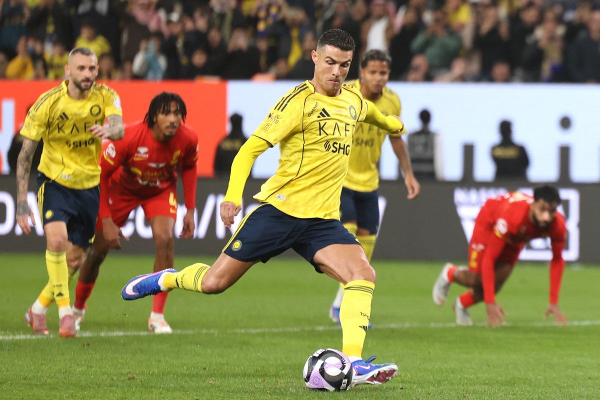 Al Nassr caută victoria în confruntarea cu Al Taawoun pe teren propriu Al Nassr își propune să își reafirme locul în fruntea clasamentului Saudi Pro League, primind pe teren propriu, la Al-Awwal Park, formația Al Taawoun