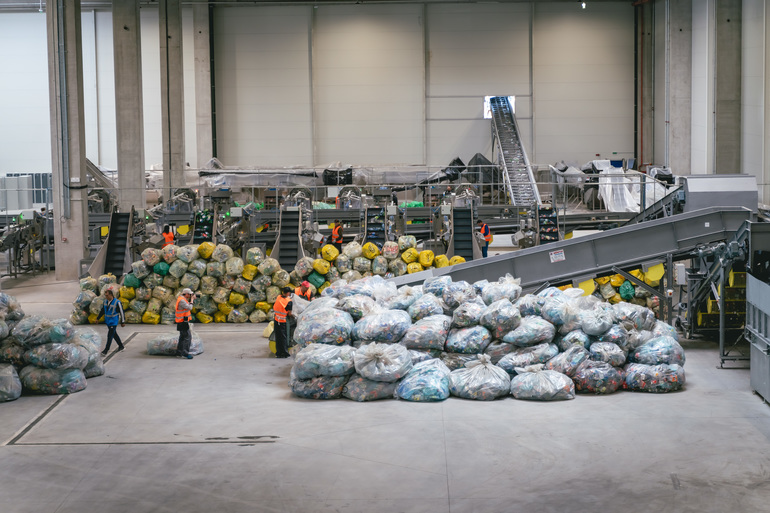 edi1142.jpg - ReporterUrban