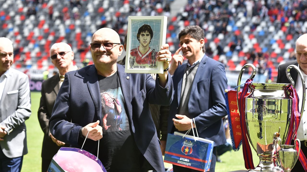 Gabi Balint, o poveste de succes în istoria fotbalului românesc Pe 3 ianuarie, Gabi Balint, fostul mare fotbalist al echipei Steaua București și legendă a fotbalului românesc, a celebrat împlinirea vârstei de 63 de ani