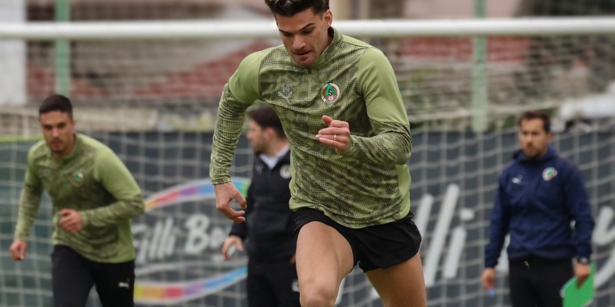 hagi-alanyaspor-2026.jpg - ReporterUrban