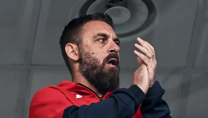 https3A2F2Fsportsmole-media-prod.s3.gra_.io_.cloud_.ovh_.net2Fuploads2F20252F112Fgenoa-head-coach.webp - ReporterUrban